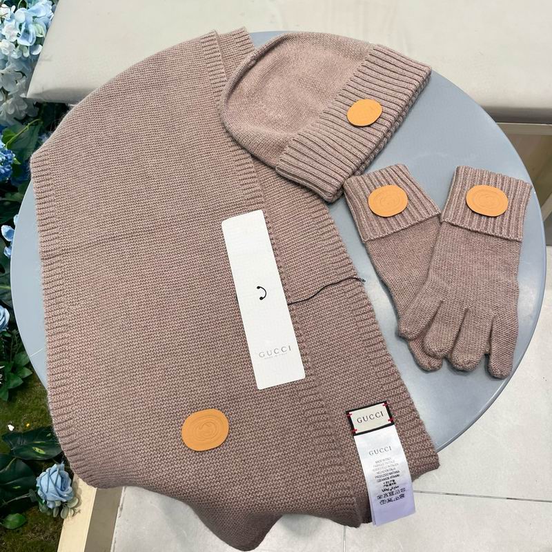 Gucci Scarf hat Gloves (418)