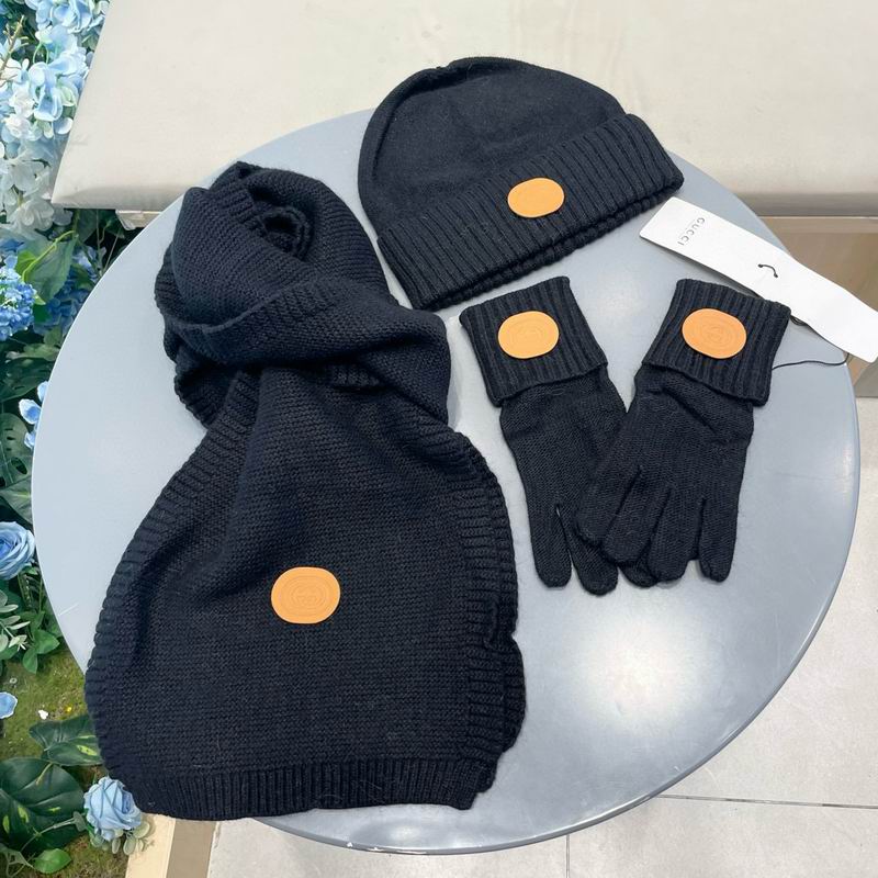 Gucci Scarf hat Gloves (430)