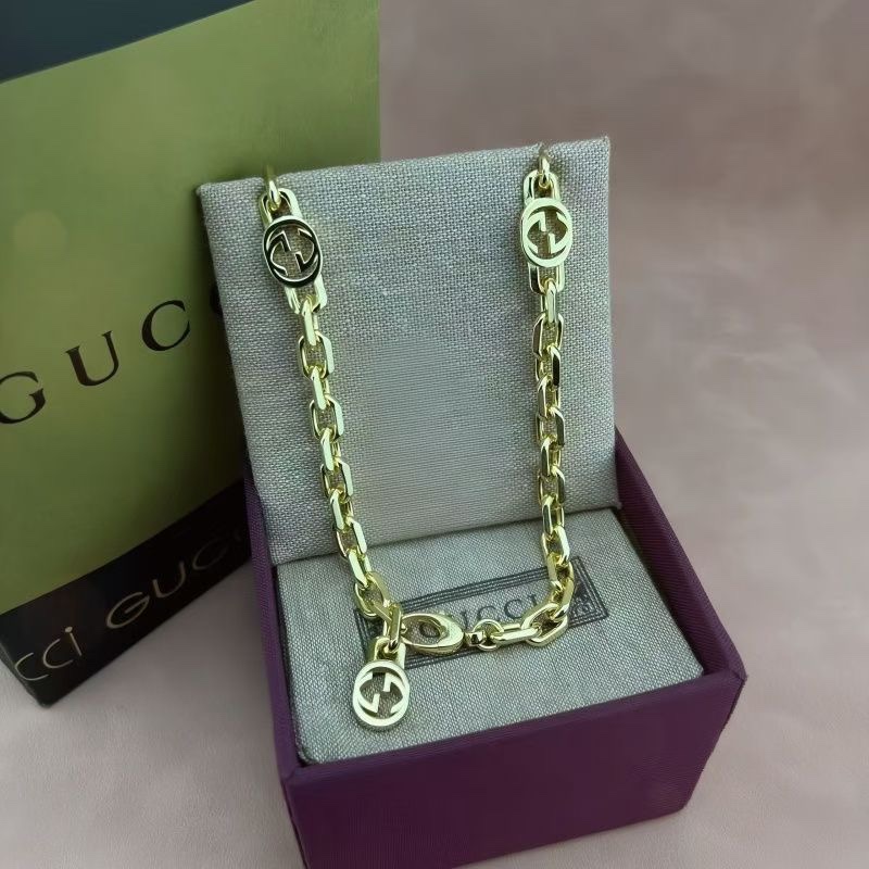 Gucci Suits 07yxh01 (1)