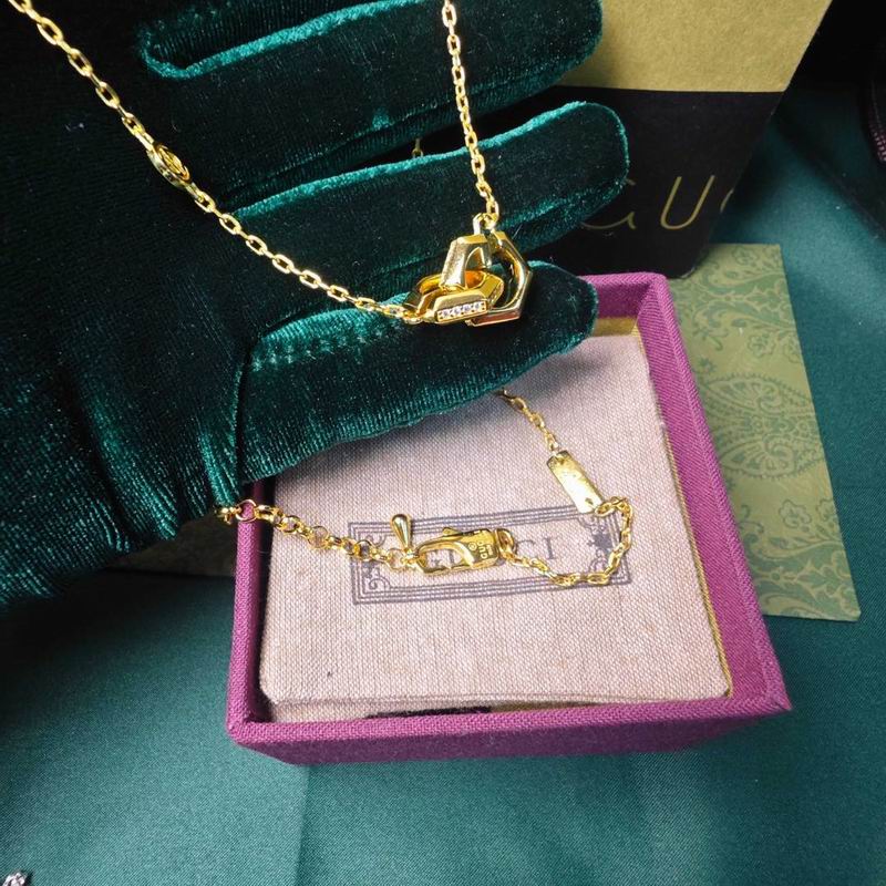 Gucci Suits 07yxh04 (2)