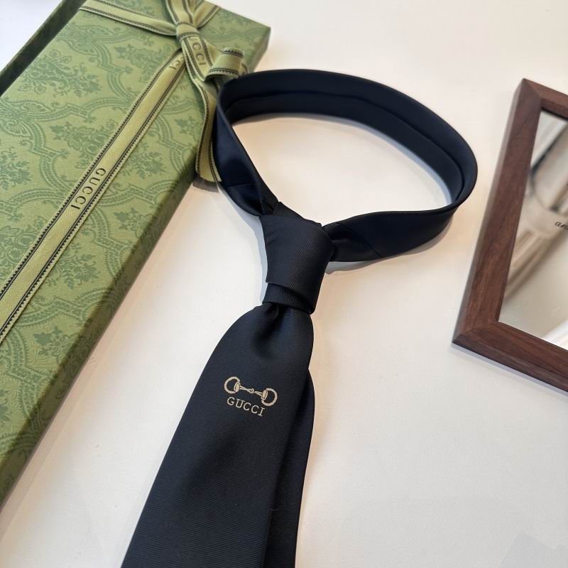 Gucci Tie hm (32)