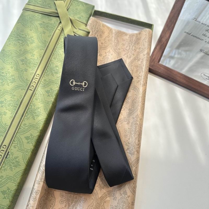 Gucci Tie hm (38)