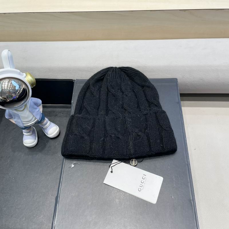 Gucci hat (1197)