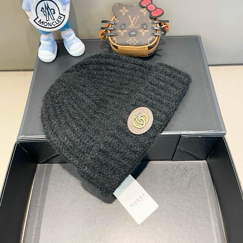 Gucci hat (2101)
