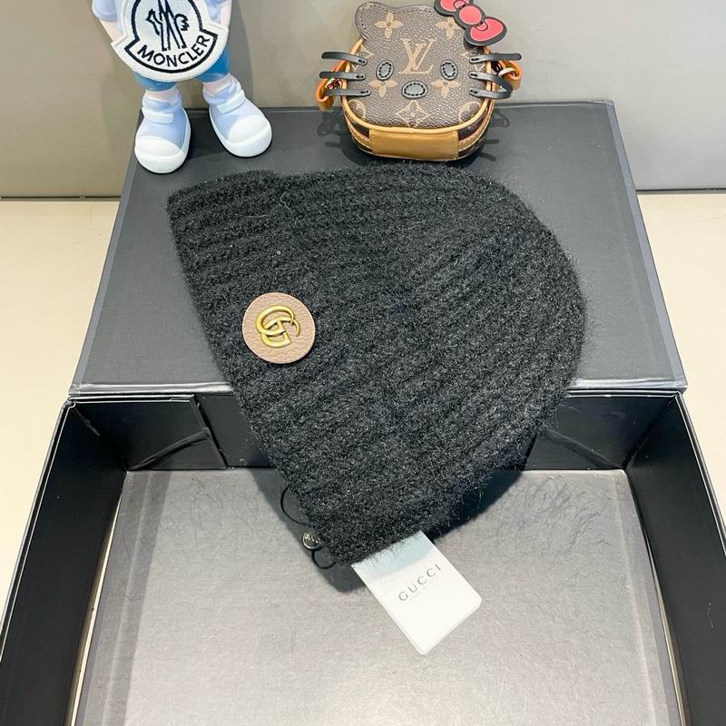 Gucci hat (2102)