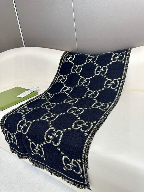 Gucci scarf hm (101)