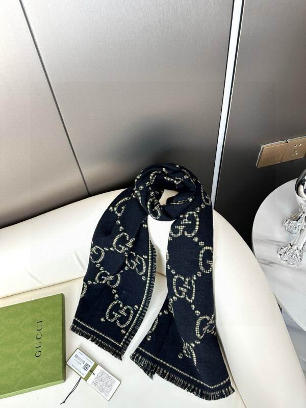 Gucci scarf hm (103)