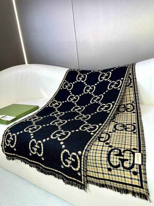 Gucci scarf hm (108)