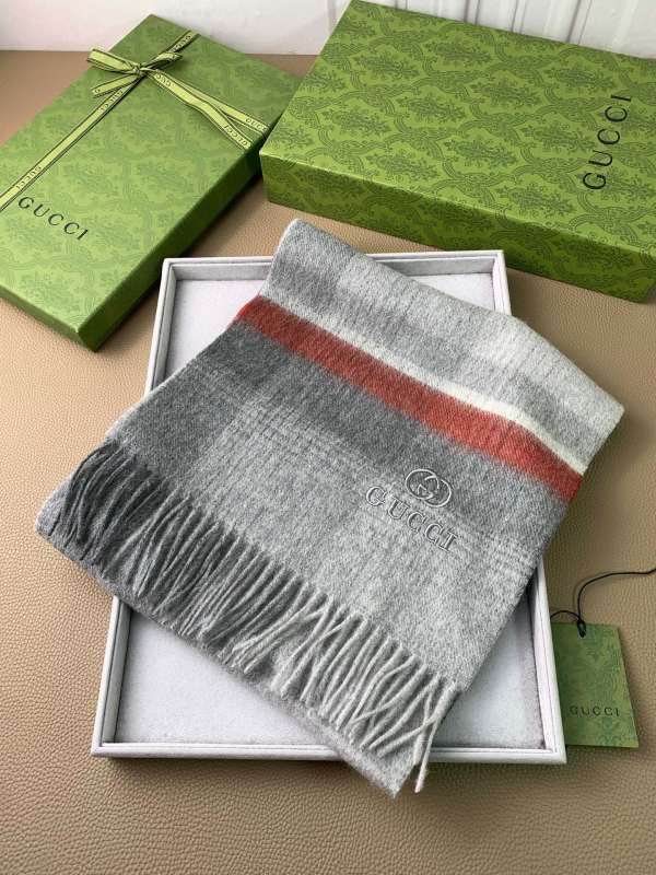 Gucci scarf hm (113)