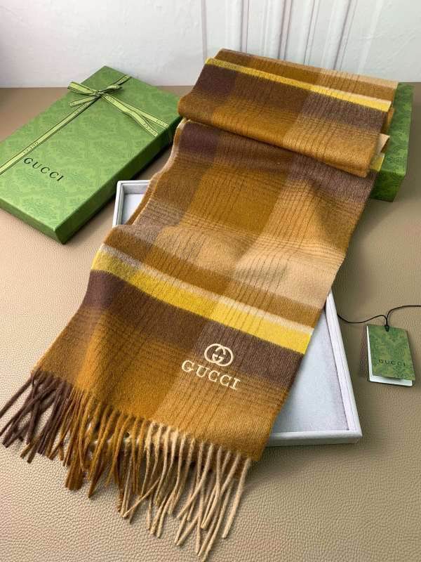 Gucci scarf hm (117)
