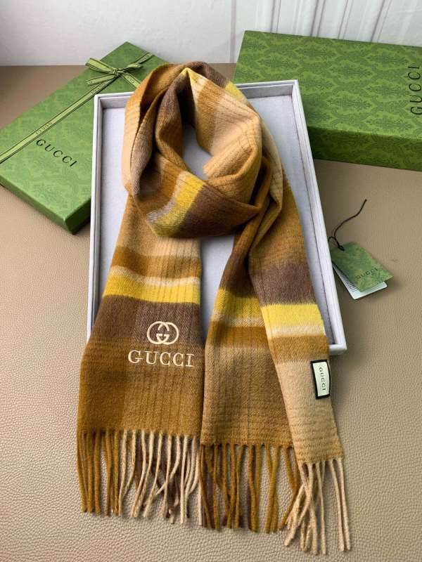 Gucci scarf hm (118)
