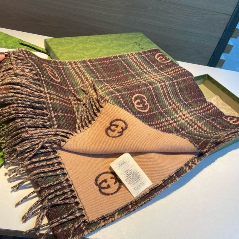 Gucci scarf hm (2)