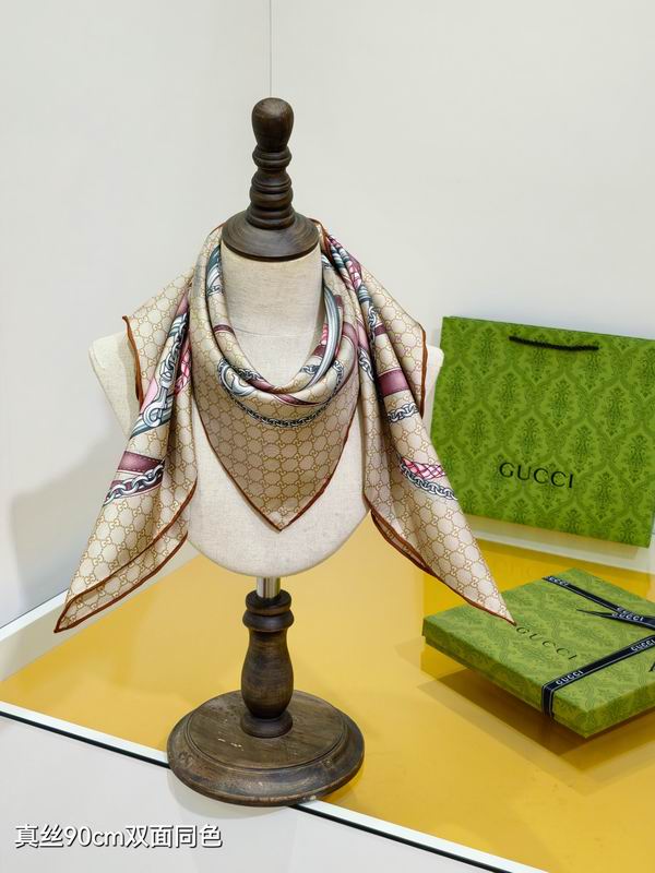 Gucci silk Scarf 90X90cm E09 (2)