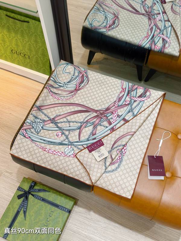 Gucci silk Scarf 90X90cm E09 (8)