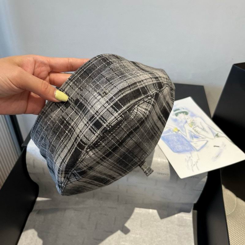 Hermes Beret (785)