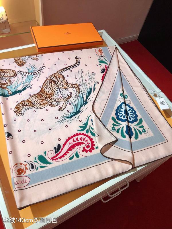 Hermes Scarf 140X140cm 70%羊绒 30%真丝 E07 (5)