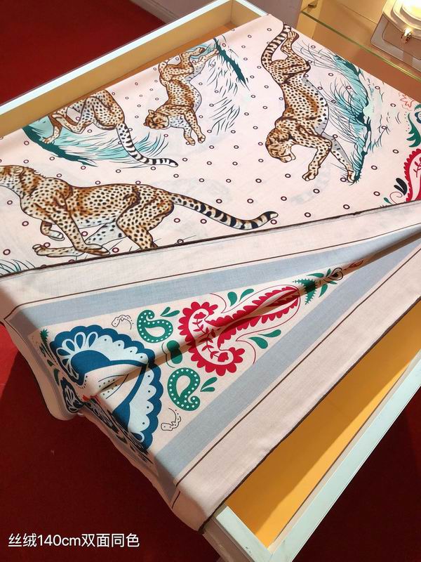 Hermes Scarf 140X140cm 70%羊绒 30%真丝 E07 (6)