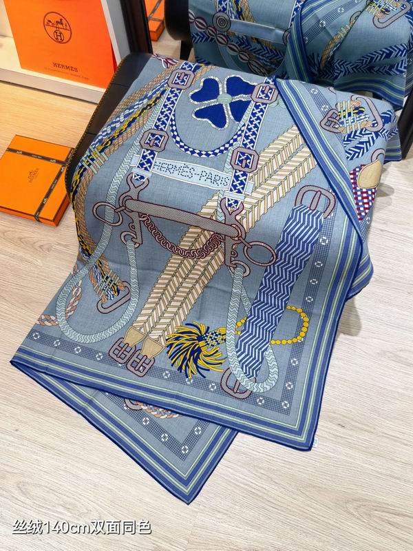 Hermes Scarf 140X140cm 70%羊绒 30%真丝 E11 (14)