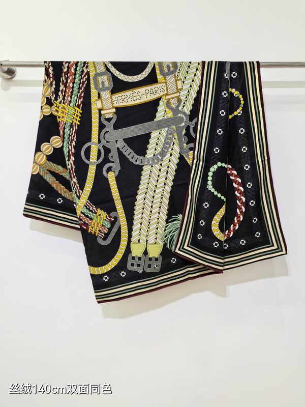 Hermes Scarf 140X140cm 70%羊绒 30%真丝 E11 (19)