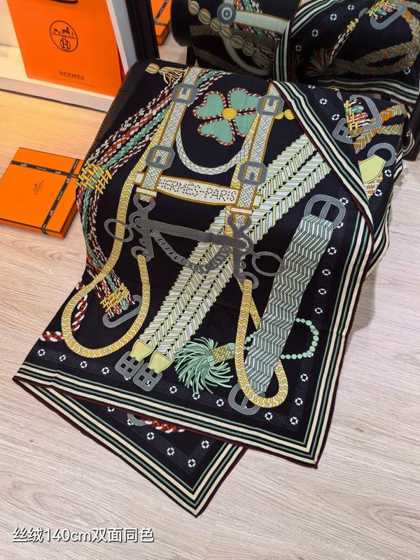 Hermes Scarf 140X140cm 70%羊绒 30%真丝 E11 (22)