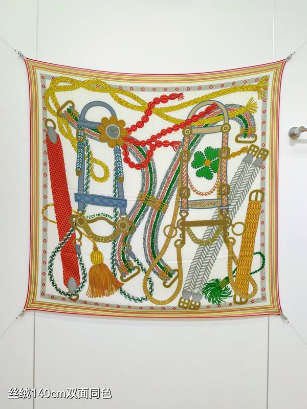 Hermes Scarf 140X140cm 70%羊绒 30%真丝 E11 (32)