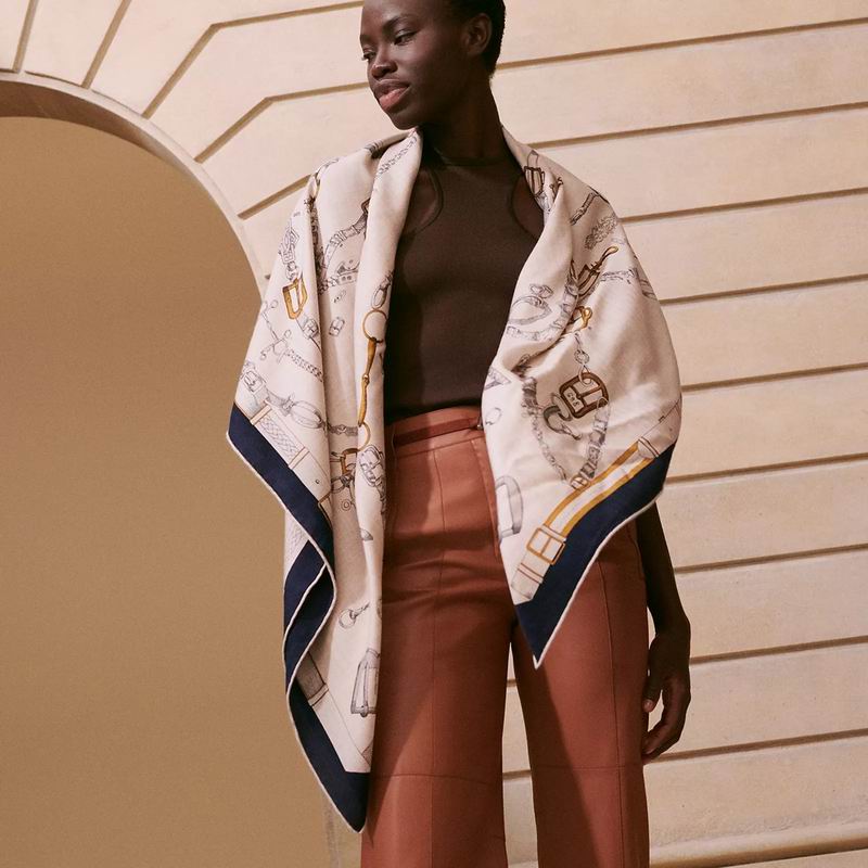 Hermes Scarf 140X140cm 70%羊绒 30%真丝 E30 (18)