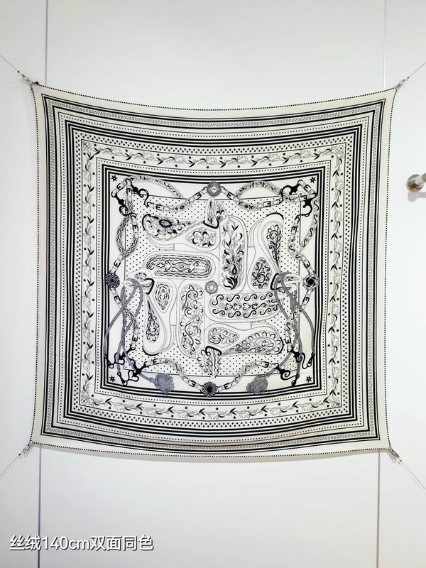 Hermes Scarf 140X140cm 70%羊绒30%真丝 E01 (13)