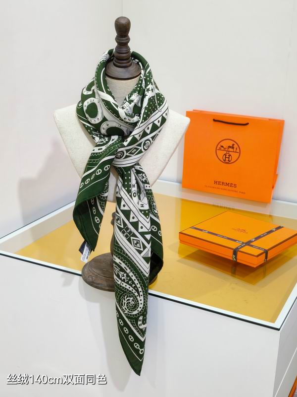 Hermes Scarf 140X140cm 70%羊绒30%真丝 E01 (22)