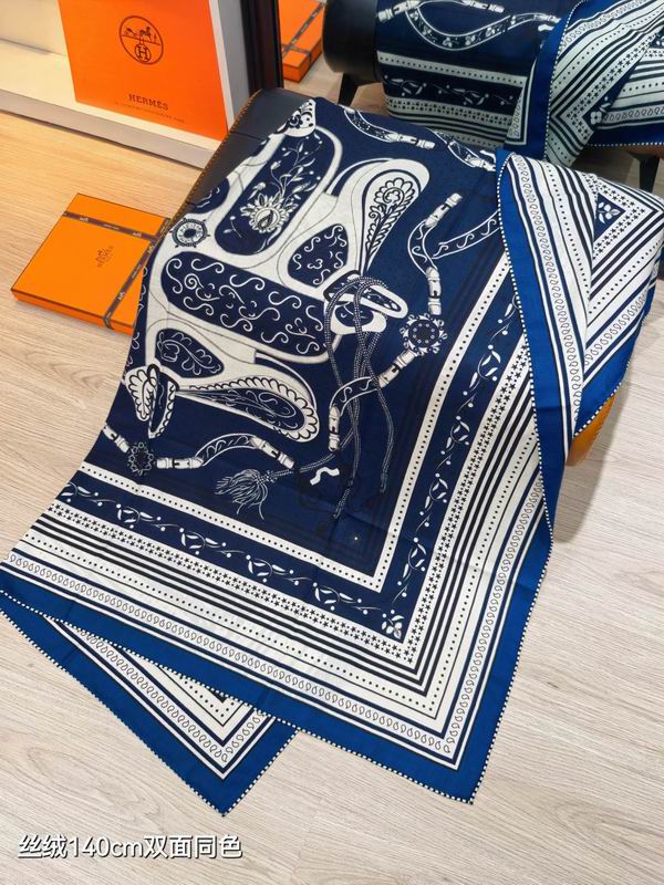 Hermes Scarf 140X140cm 70%羊绒30%真丝 E01 (25)