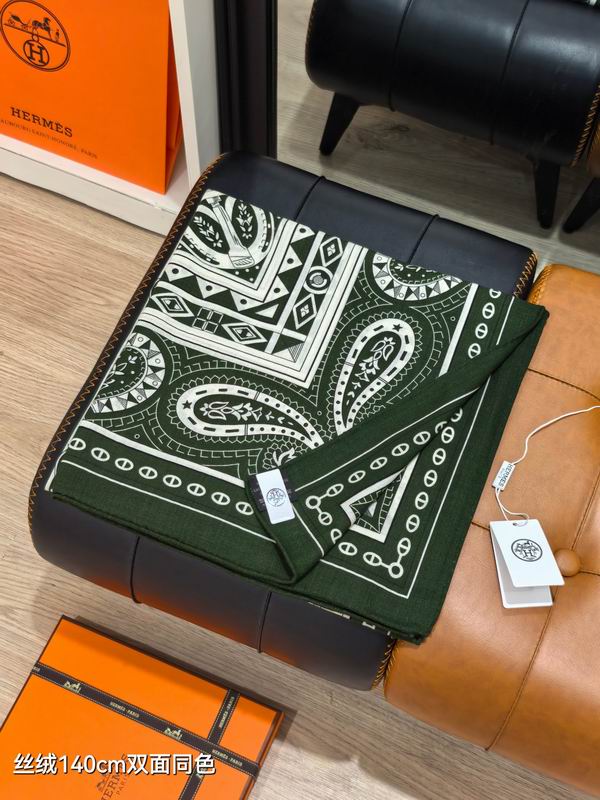Hermes Scarf 140X140cm 70%羊绒30%真丝 E01 (27)