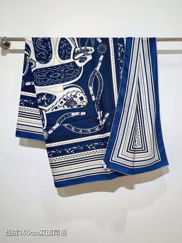 Hermes Scarf 140X140cm 70%羊绒30%真丝 E01 (28)