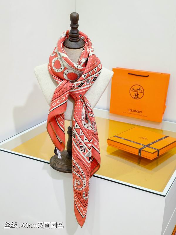 Hermes Scarf 140X140cm 70%羊绒30%真丝 E01 (32)