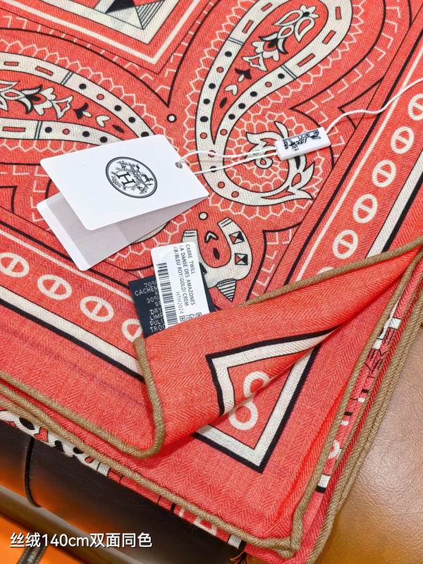 Hermes Scarf 140X140cm 70%羊绒30%真丝 E01 (34)