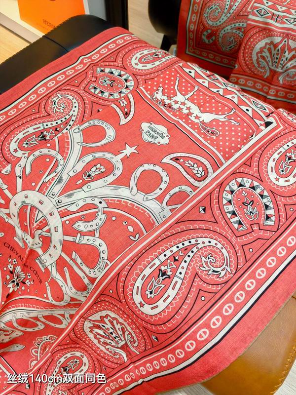 Hermes Scarf 140X140cm 70%羊绒30%真丝 E01 (35)