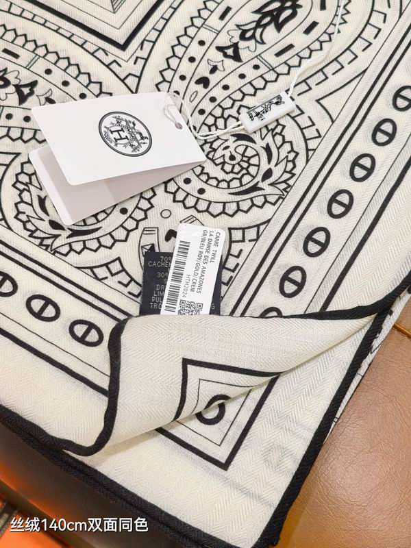 Hermes Scarf 140X140cm 70%羊绒30%真丝 E01 (4)