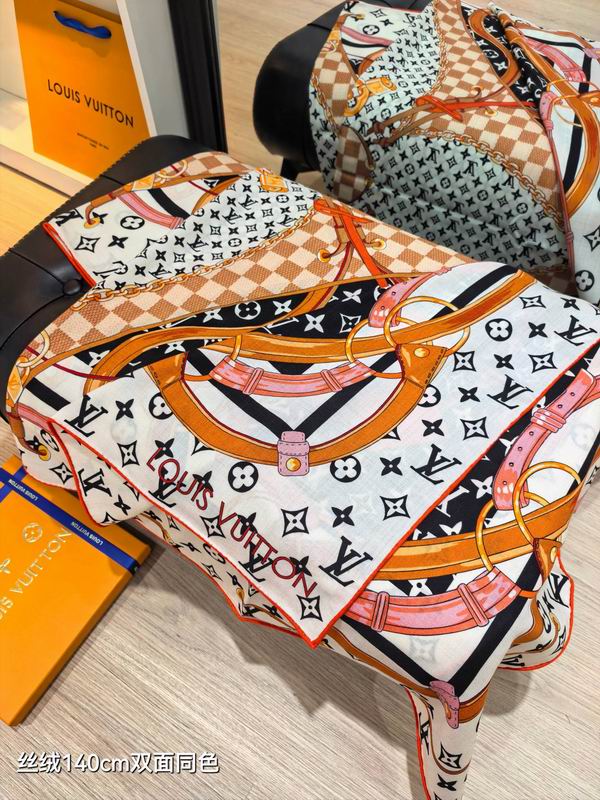 Hermes Scarf 140X140cm 70%羊绒30%真丝 E03 (1)