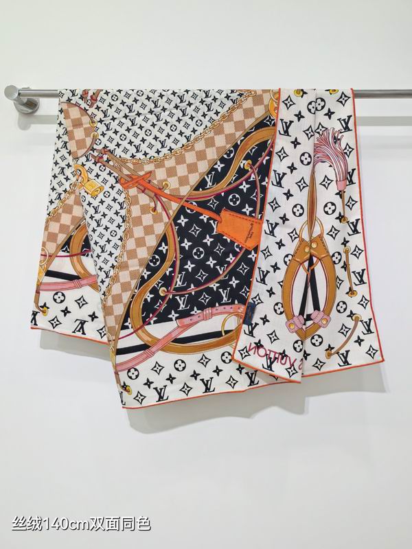 Hermes Scarf 140X140cm 70%羊绒30%真丝 E03 (4)