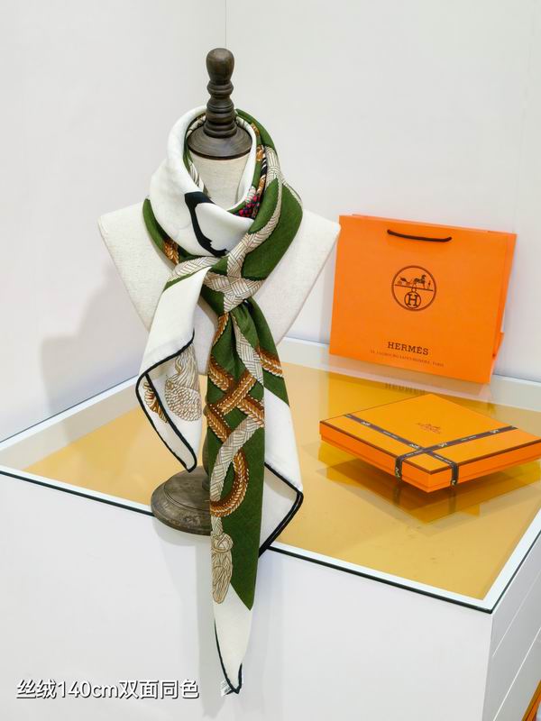 Hermes Scarf 140X140cm 70%羊绒30%真丝 E17 (2)