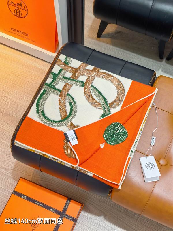Hermes Scarf 140X140cm 70%羊绒30%真丝 E17 (27)