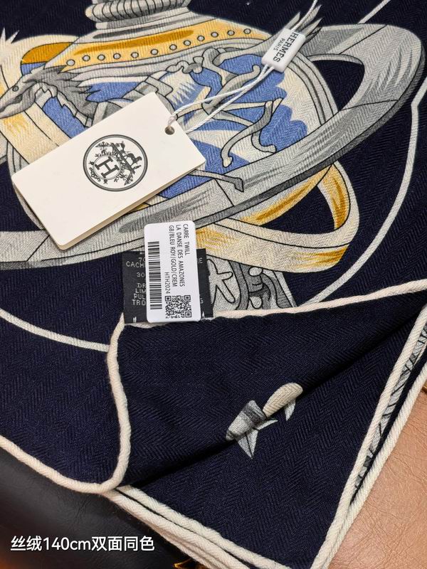 Hermes Scarf 140X140cm 70%羊绒30%真丝 E18 (4)