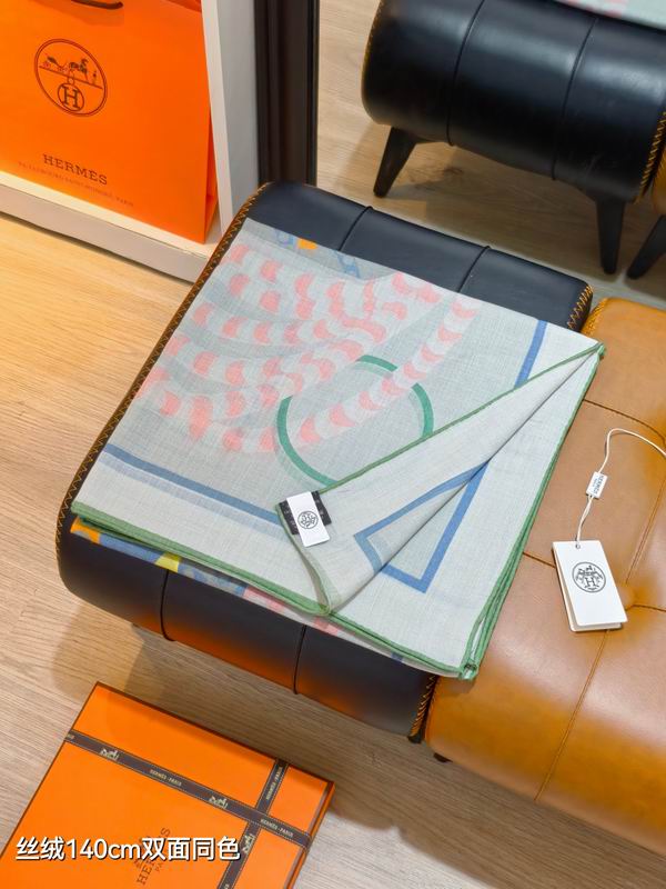 Hermes Scarf 140X140cm 70%羊绒30%真丝 E29 (14)