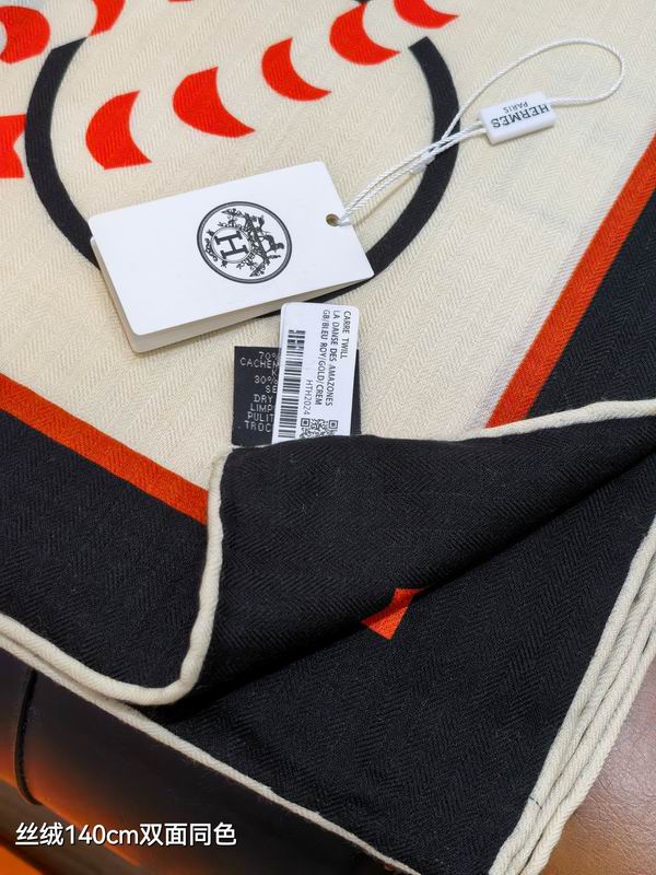 Hermes Scarf 140X140cm 70%羊绒30%真丝 E29 (27)