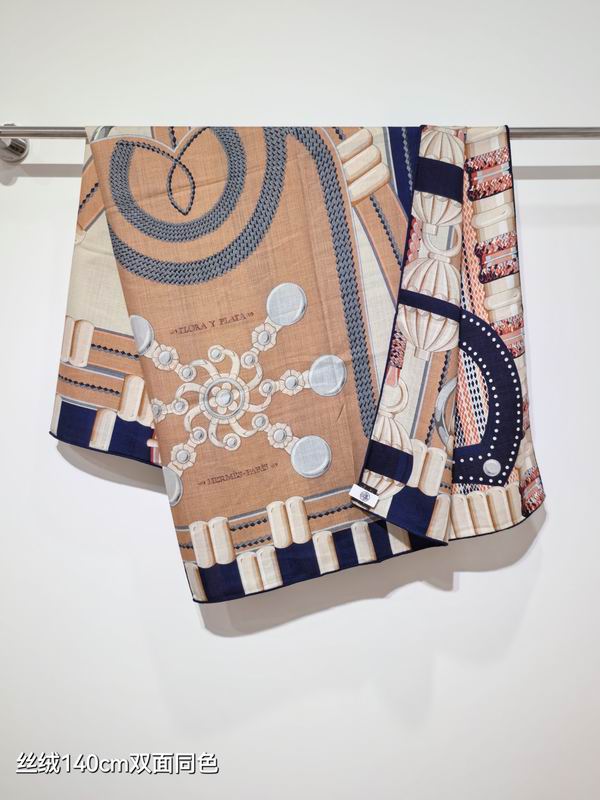 Hermes Scarf 140X140cm 70%羊绒30%真丝 E36 (14)