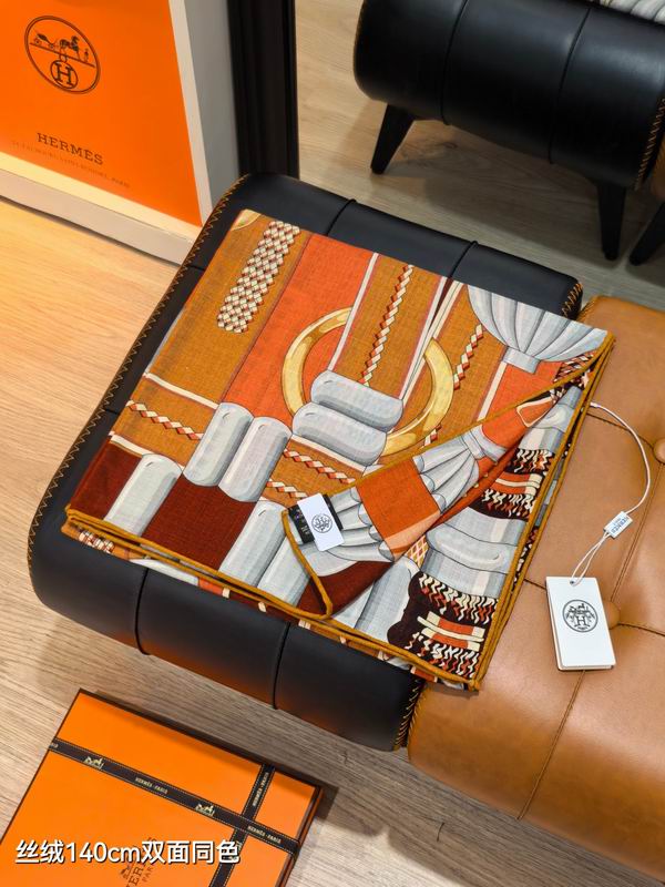 Hermes Scarf 140X140cm 70%羊绒30%真丝 E36 (18)