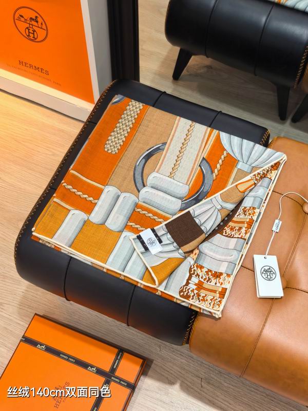 Hermes Scarf 140X140cm 70%羊绒30%真丝 E36 (2)