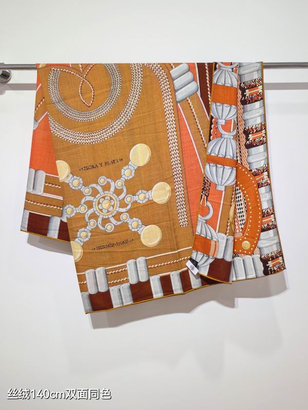 Hermes Scarf 140X140cm 70%羊绒30%真丝 E36 (22)