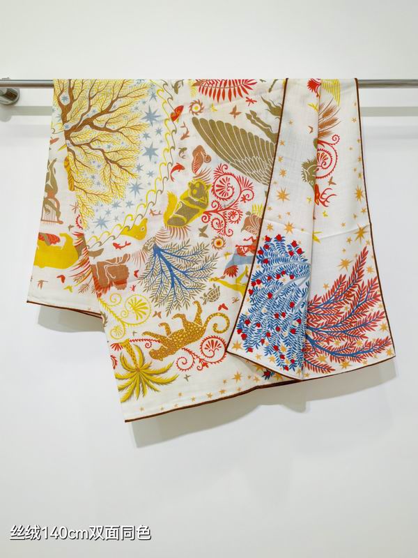 Hermes Scarf 140X140cm 70%羊绒30%真丝 E42 (35)