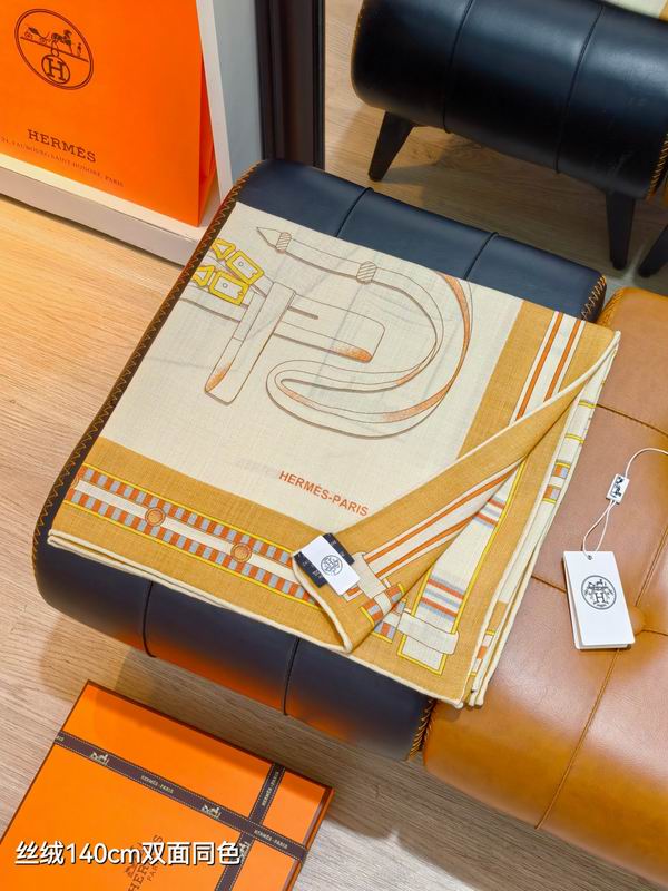 Hermes Scarf 140X140cm 70%羊绒30%真丝 E52 (14)