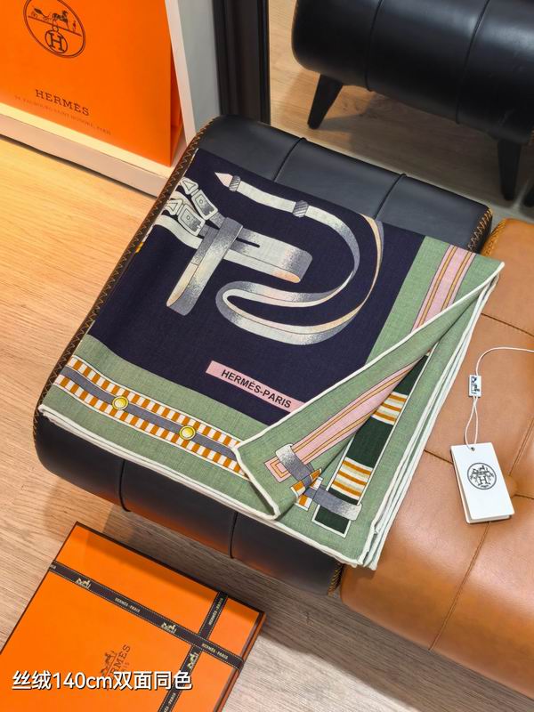 Hermes Scarf 140X140cm 70%羊绒30%真丝 E52 (4)