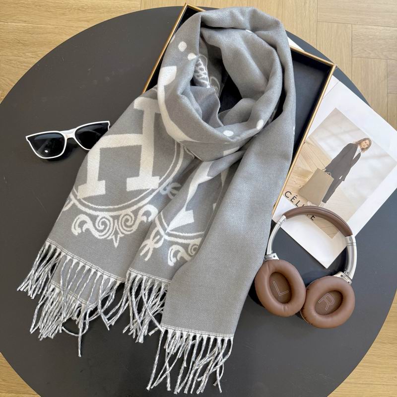 Hermes Scarf 65X180cm E18 (1)